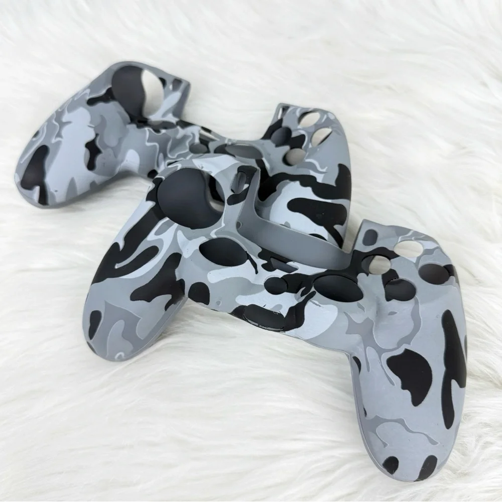 PS4 Controller Silicone Skins Bundle of 2 Light Gray Camo